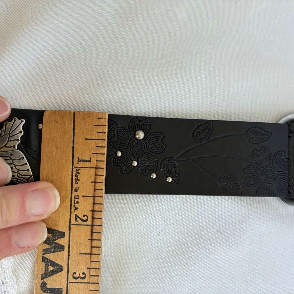 Butterfly Belt S Floral Embossed Studded Boho Cowgirl Whimsigoth Y2K Festival - Picture 4 of 4